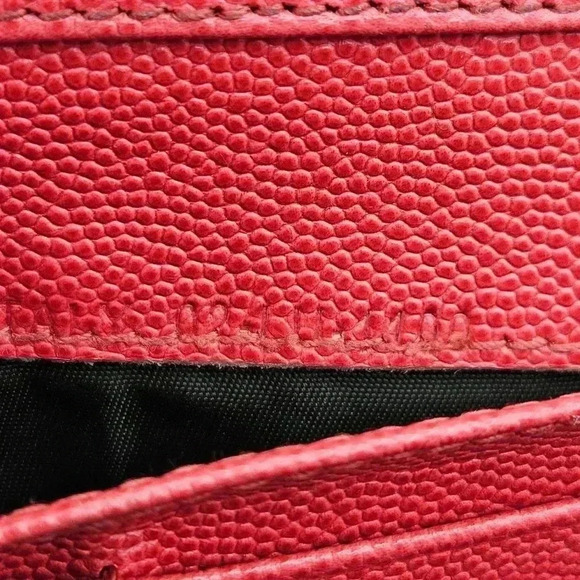 Dior Textured Red Grained Leather Wallet-on-Chain - Picture 3 of 16